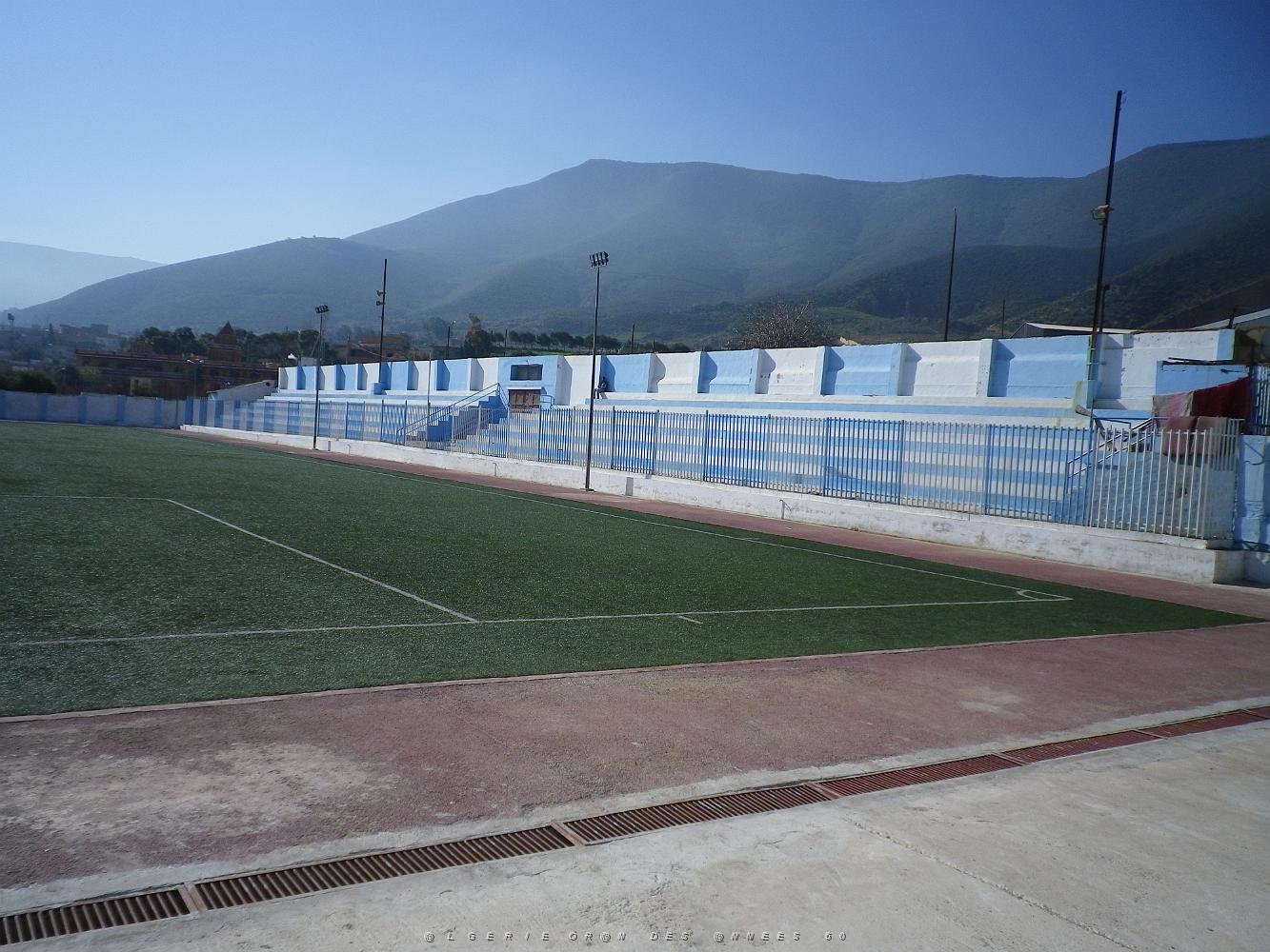 1708 le stade de la marsa avec ces gradins.JPG